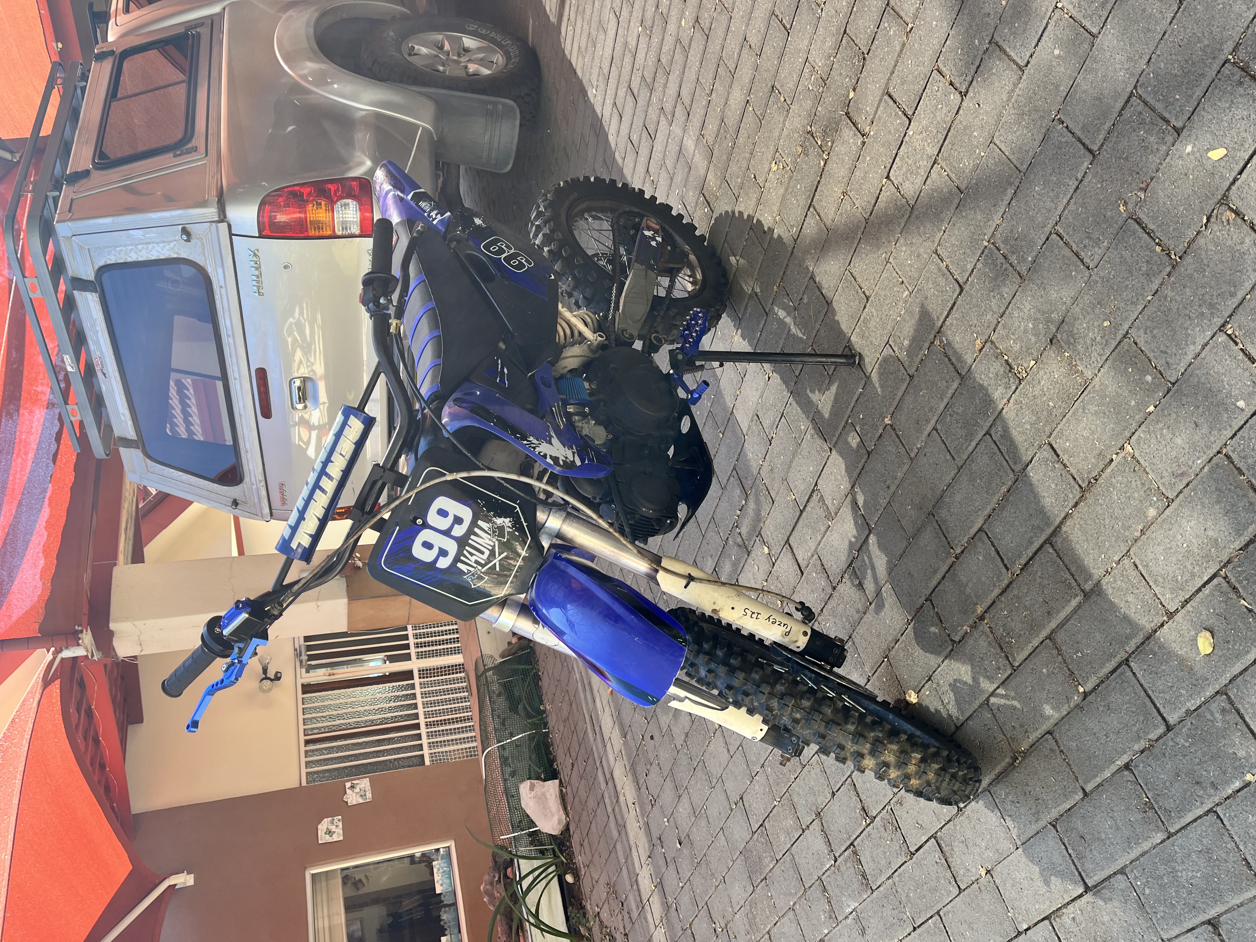 Chinese Pitbike 125cc. Good for beginners or kids